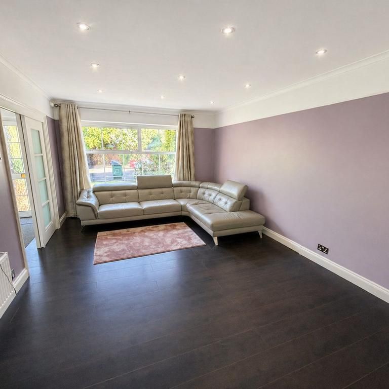 3 bedroom end of terrace house to rent - Photo 1