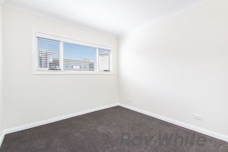 Modern, Contemporary, Low Maintenance - Photo 2