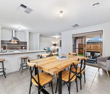 Stylish Family Living in a Prime Clyde North Location! - Photo 2