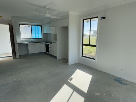 BRAND NEW TWO BEDROOM HOME - Photo 5