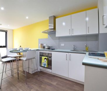 Studio to rent - Photo 2