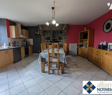 Maison en pierres - Saint-Germain-de-Tallevende-la-Lande-Vaumont - Photo 2