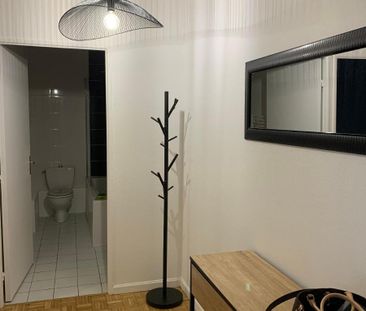 Location Appartement 2 pièces 51m² VILLEURBANNE 69100 - Photo 5