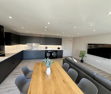 Room in a Shared Flat, High Road, NG9 - Photo 4