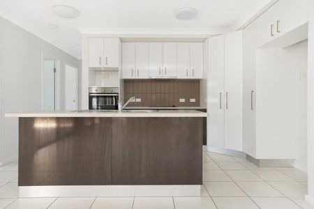 45 Angel Road, Johnston - Photo 4