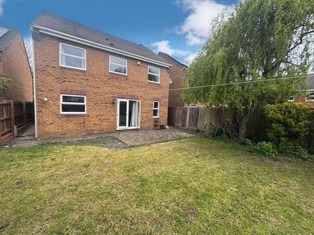 6 bedroom house to rent - Photo 4