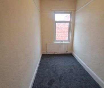 4 bedroom house to rent - Photo 4