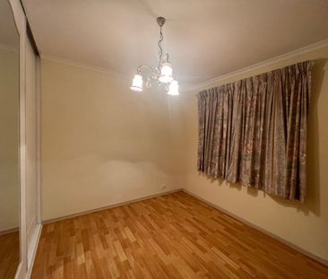 3 Bedroom Home with Outdoor Entertainment Area & Double Driveway! - Photo 6