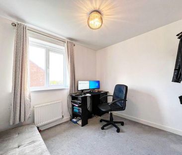 3 bedroom House To Let - Photo 5