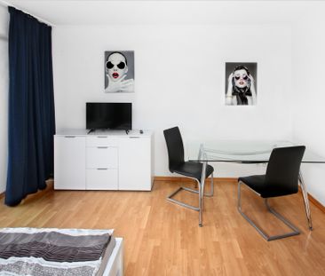 1 Zimmer in Düsseldorf - Photo 1