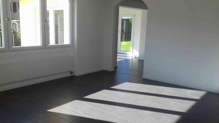 5 Zimmer, 110 m², 1. Stock - Photo 2