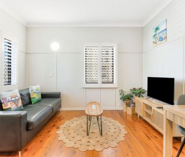 FURNISHED BEACHSIDE APARTMENT - Photo 4