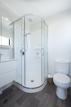 Introducing our near-new, fully furnished studio rooms for rent. - Photo 1