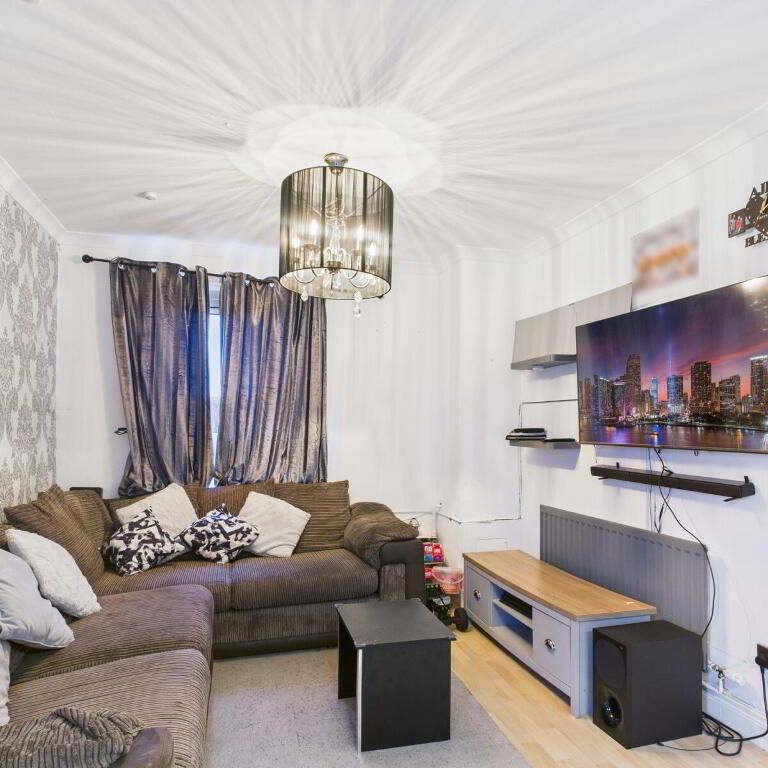 38h Drumart Lodge, Drumart Drive, Belfast, BT8 7ET - Photo 1