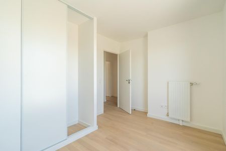 location Appartement T3 DE 61.7m² À MONTREUIL - Photo 3
