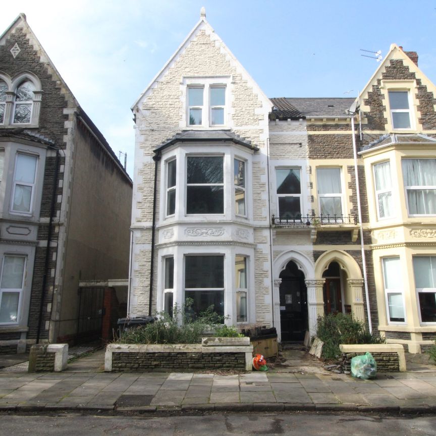 Connaught Road, Roath, Cardiff - Photo 1