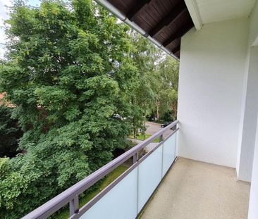 2-Zimmer-Wohnung mit großer Wohnküche und Balkon! - Foto 4