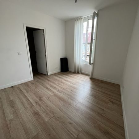 Location Appartement 2 pièces 29m² - Photo 3