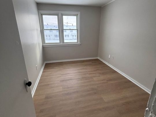 3 Caen Ct , Prince Edward County, ON - Photo 1