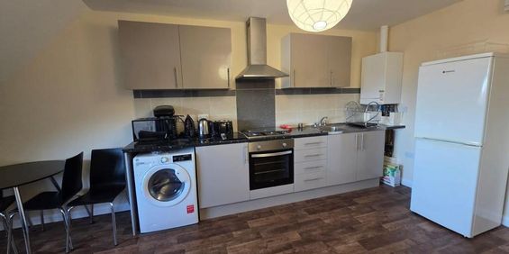 1 bedroom flat to rent - Photo 3