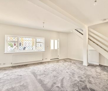 2 bed House Avenue Road, Westcliff-on-Sea, SS0 - Photo 6