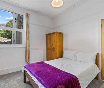Derry Avenue, Plymouth, PL4 - Photo 3