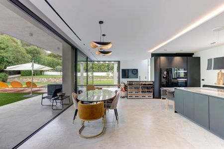 Superbe Villa Contemporaine 4 Chambres – Proche Mougins - Photo 4