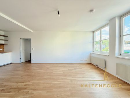 Helle 4-Zimmer-Wohnung ++ ca. 95 m² ++ modern saniert ++ 2. Stock - Photo 2