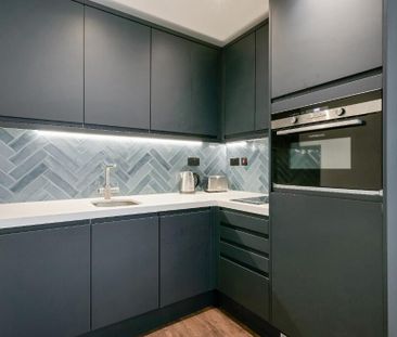 Studio to rent - Photo 1