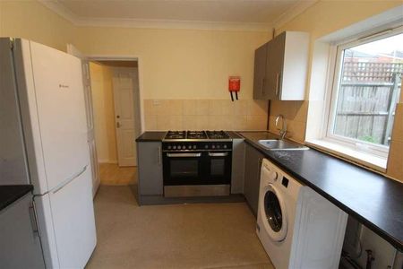 Southcliff Road, Southampton, SO14 - Photo 2