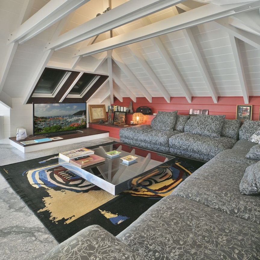 Gustavia, 2 Bedrooms Apartment for rent - Photo 1