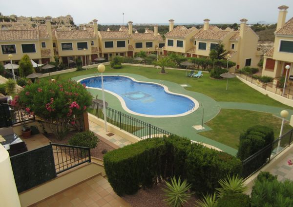 40 Campoamor Golf