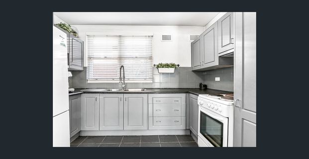 Two Bedroom Apartment in the Heart of Croydon Park - Photo 1