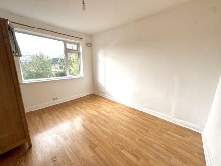 2 bedroom maisonette to rent - Photo 3