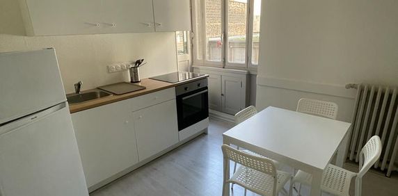 : Appartement 71.11 m² à Saint-Étienne - Photo 2