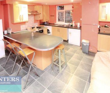 2 bedroom end of terrace house to rent - Photo 6