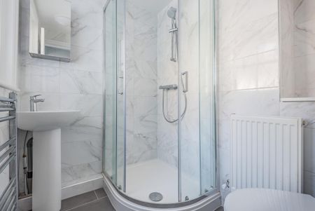 2 bedroom maisonette to rent - Photo 3