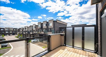 For Lease - 2594 Castlegate Crossing, Pickering, Ontario - Photo 3