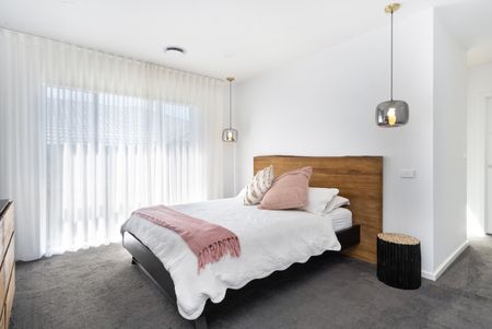 17 Trask Street, Coombs ACT 2611 - House For Rent | Domain - Photo 5