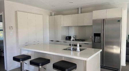 Executive Home - Waikawa Bay - Photo 3