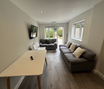 Yarburgh Way, Badger Hill - P10037 - Photo 1