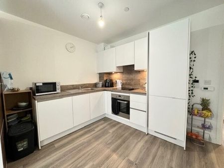 Cornwell House, East Ham E6, Property for rent - Photo 3