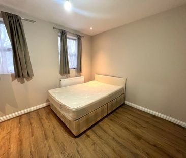 1 Bed Semi-Detached House, Endymion Road, N4 - Photo 1