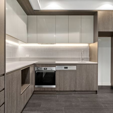 Essential worker affordable housing - 20% under market rent - Photo 4