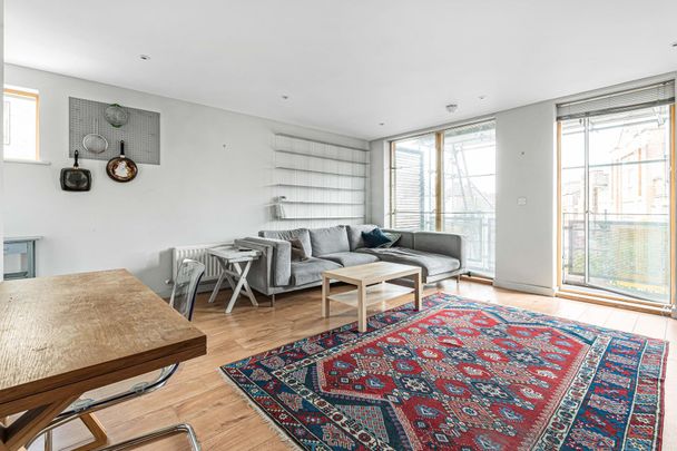 419 High Road - Photo 1