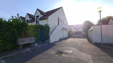 Location Appartement 1 pièce 32m² CHILLY MAZARIN 91380 - Photo 2