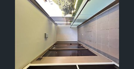 Fully Furnished & Available Now! Oversized 1 Bed + Study in Zetland - Photo 3