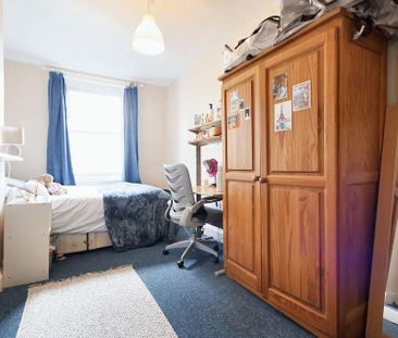 7 bedroom end of terrace house to rent - Photo 3