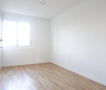 Moderne 3.5 ZW à 81 m² im 1. OG - Photo 1