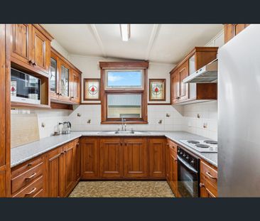 7 Castleton Av, Port Noarlunga, SA 5167 - Photo 4
